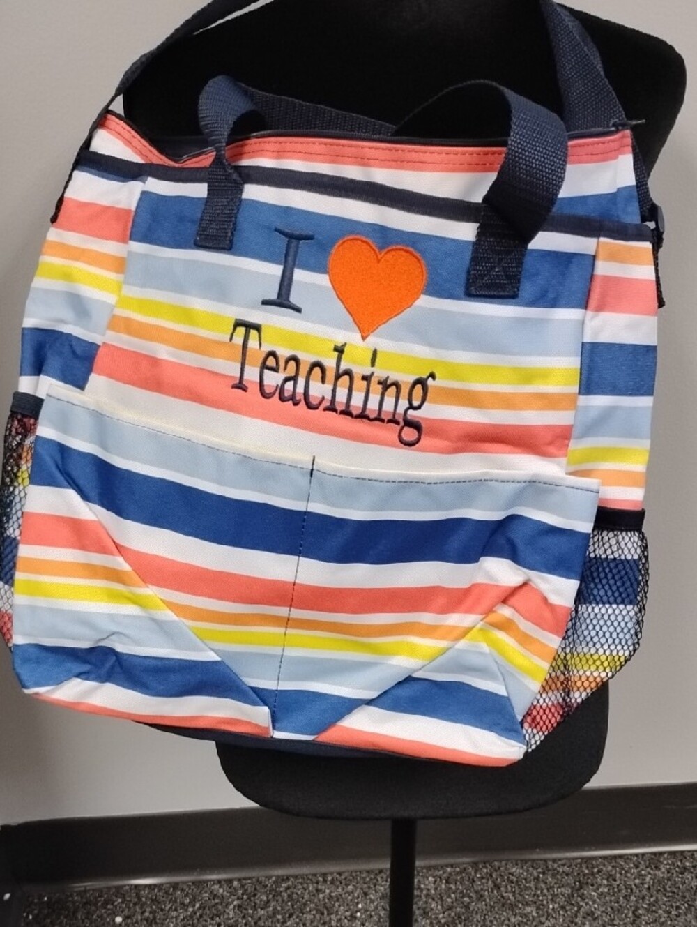 Thirty-One Vista Stripe Crossbody Tote - Navy, Coral, Light Blue, Yellow. NWT. - Picture 6 of 9